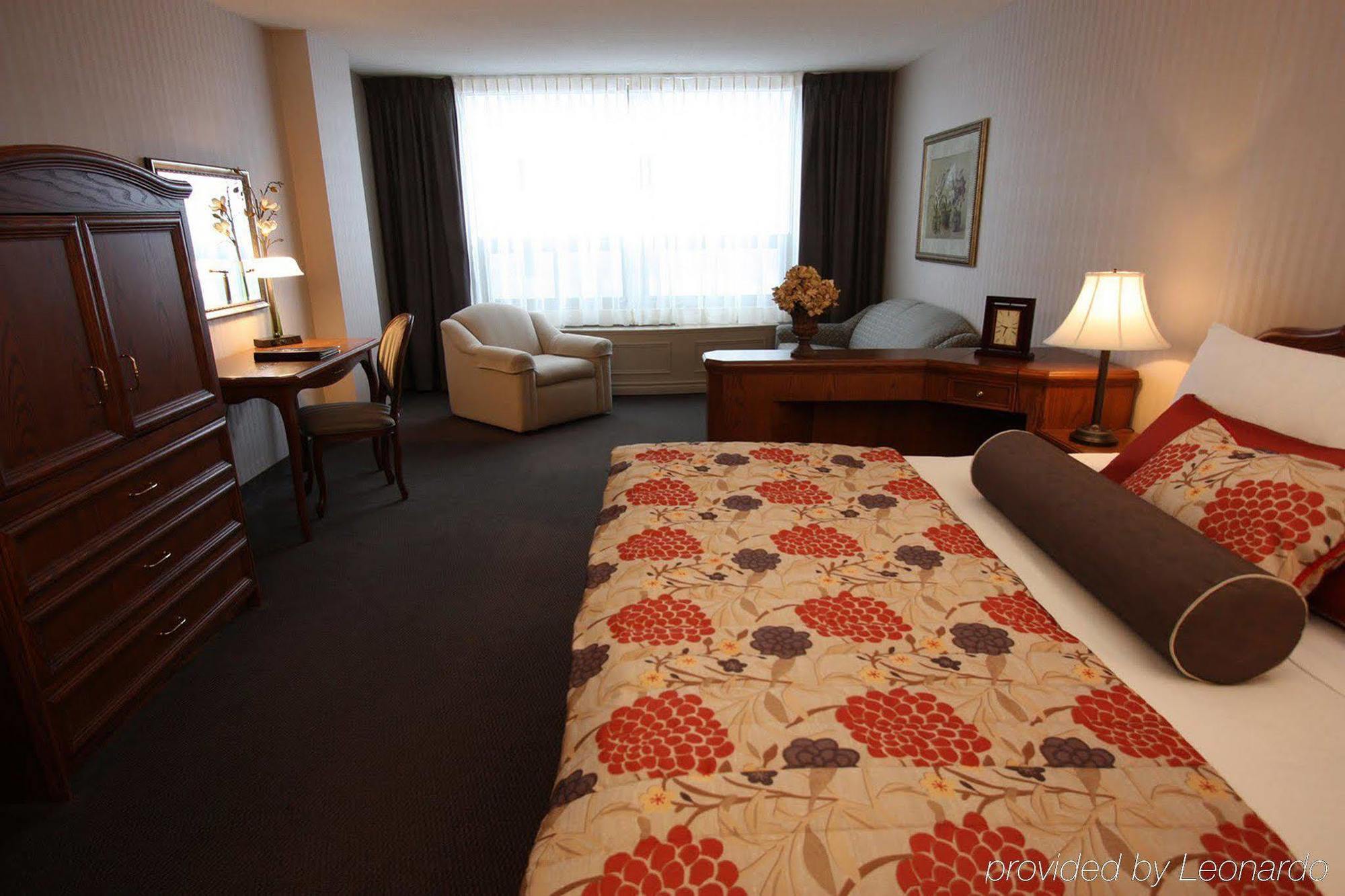 Hotel Du Fort Montreal Room photo
